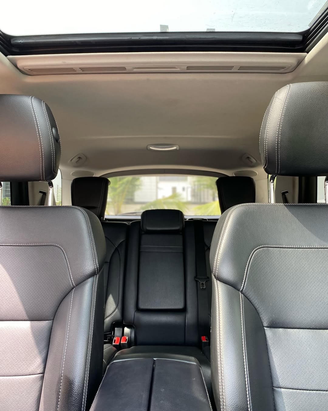 Pristine 2013 ML 350: Low Mileage & Accident-Free