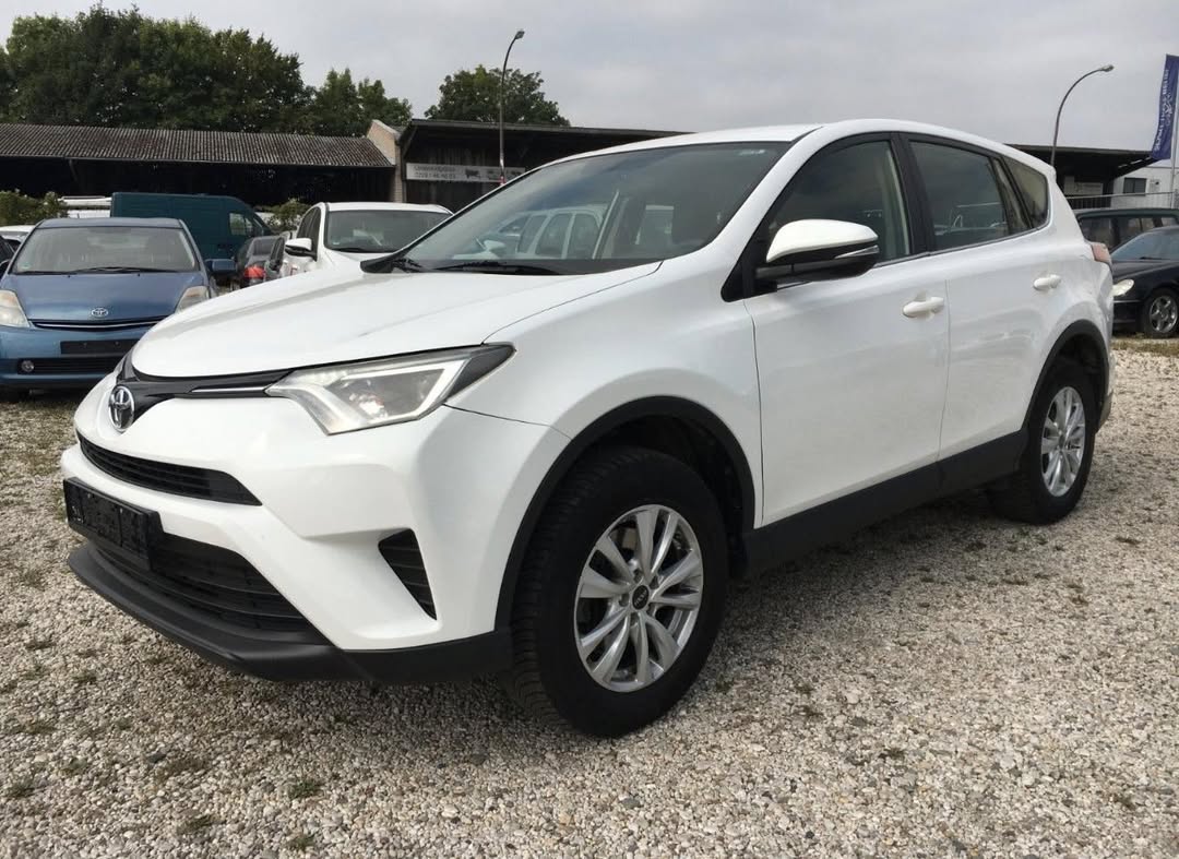 2017 Toyota RAV4: Your Lagos Adventure Awaits