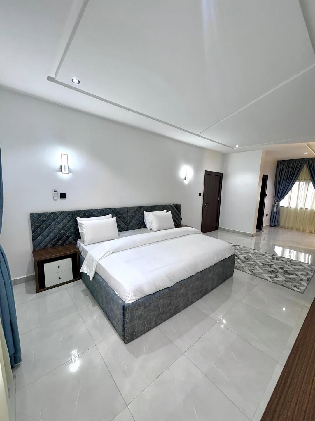 Jahi’s Ultimate Escape: 2-Bed Terrace Duplex