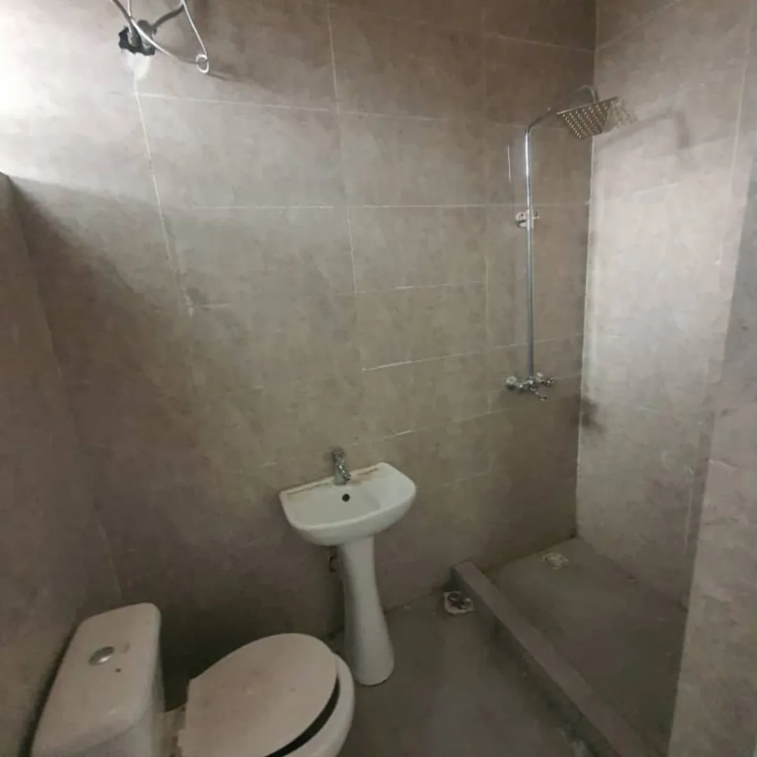 Serene Ologolo Duplex: 2-Bed Haven with Balcony Bliss