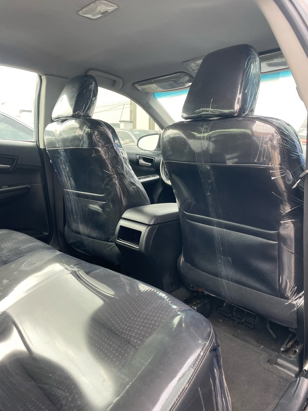 2013 Camry SPORTS: Luxury Tech, Thumb-Start Ready