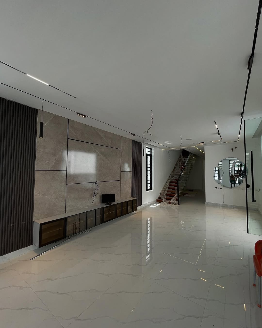 Lekki Phase 1 Palace: 5-Bed Duplex with Cinema & Pool