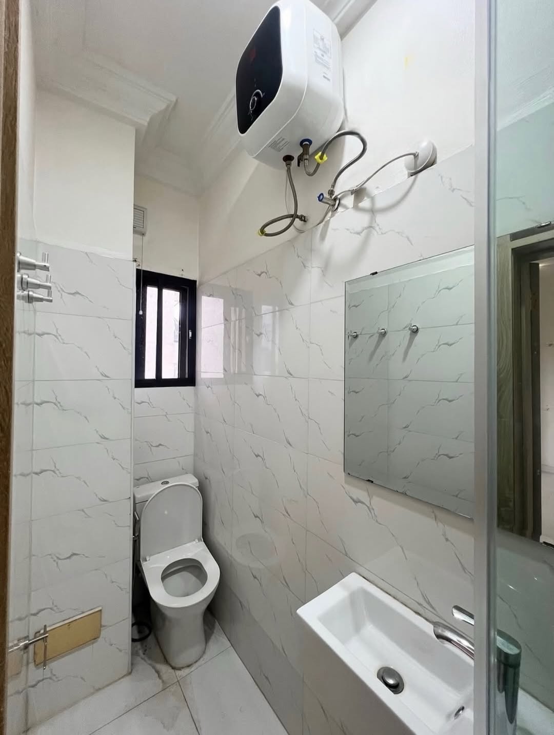 Ikoyi’s Premier 3-Bed Gem: Unmatched Luxury Awaits