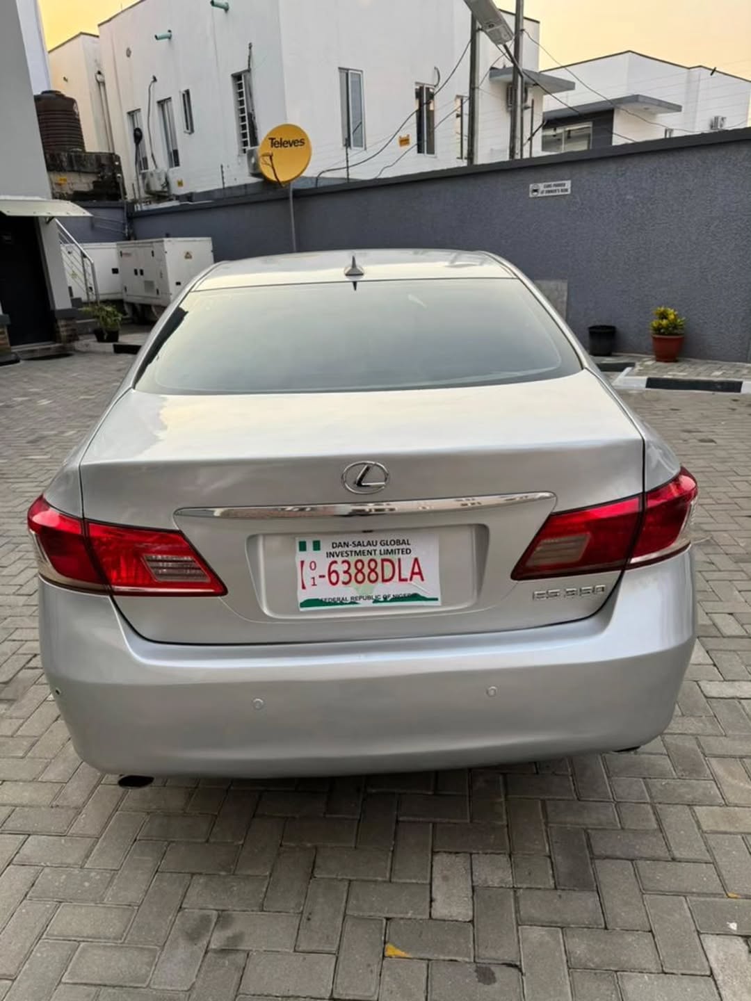 Immaculate 2012 Lexus RX350 – Lagos Ready