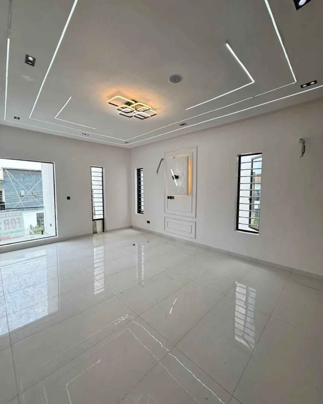 Exquisite 5-Bed Duplex in Ajah’s Premier Estate