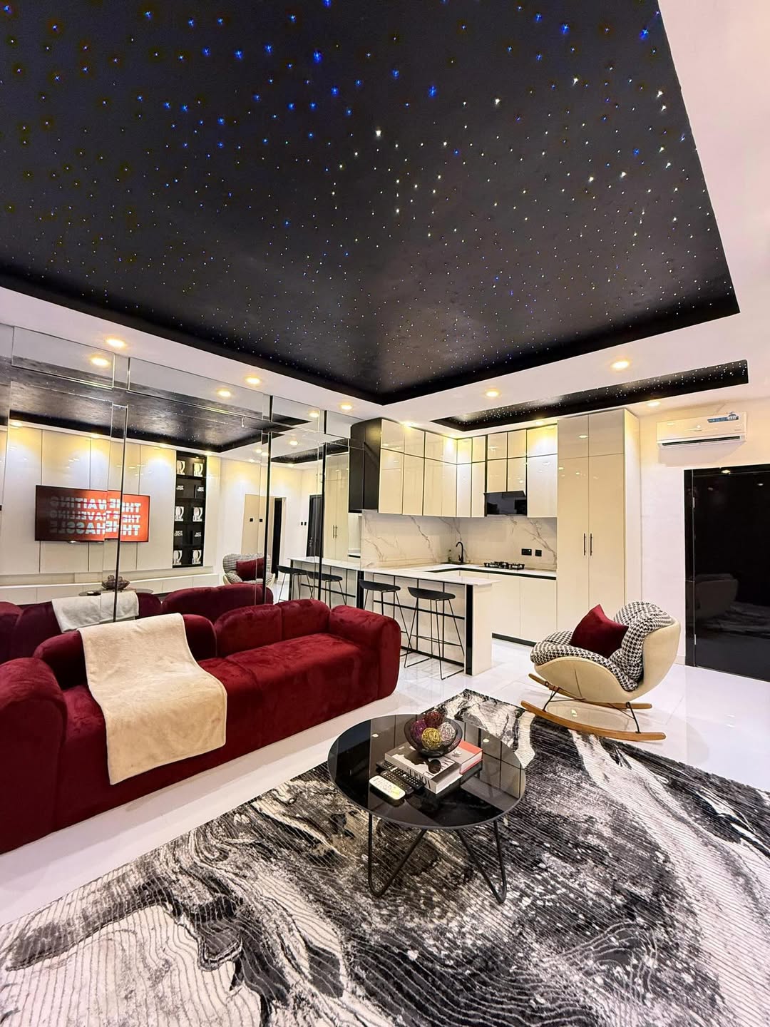 Cinematic Luxury: Private Theater & Serene Escape