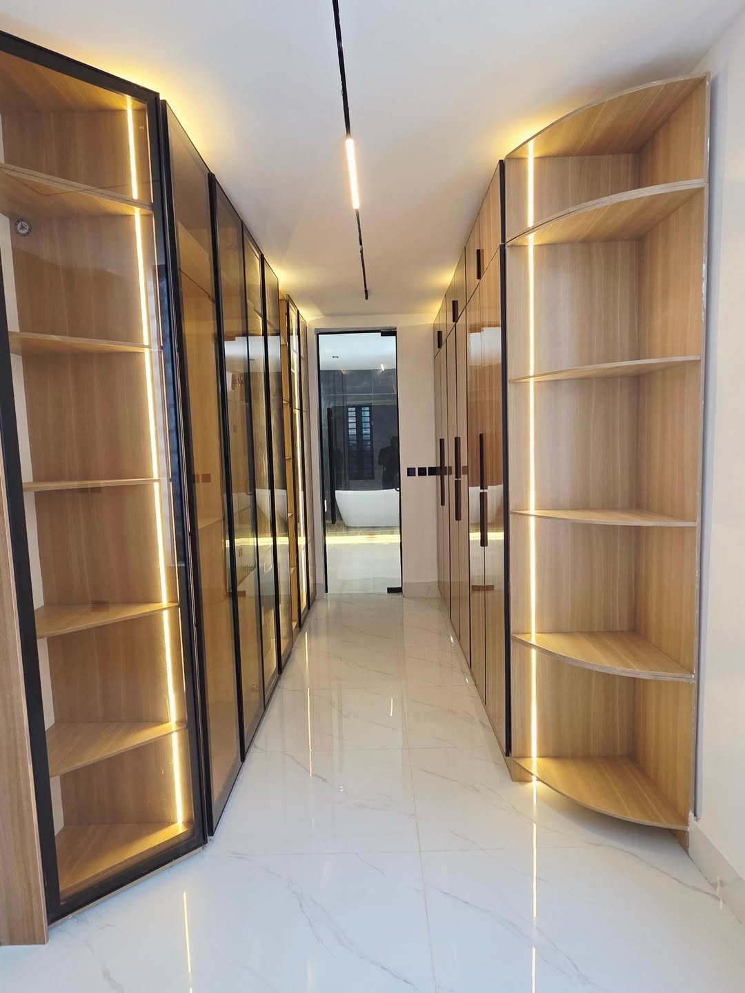 5-Bedroom Lekki Palace with Cinema & Pool