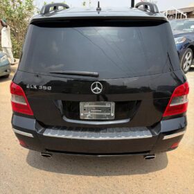 Luxury 2010 Mercedes GLK 350: Drive Prestige for ₦11.6M