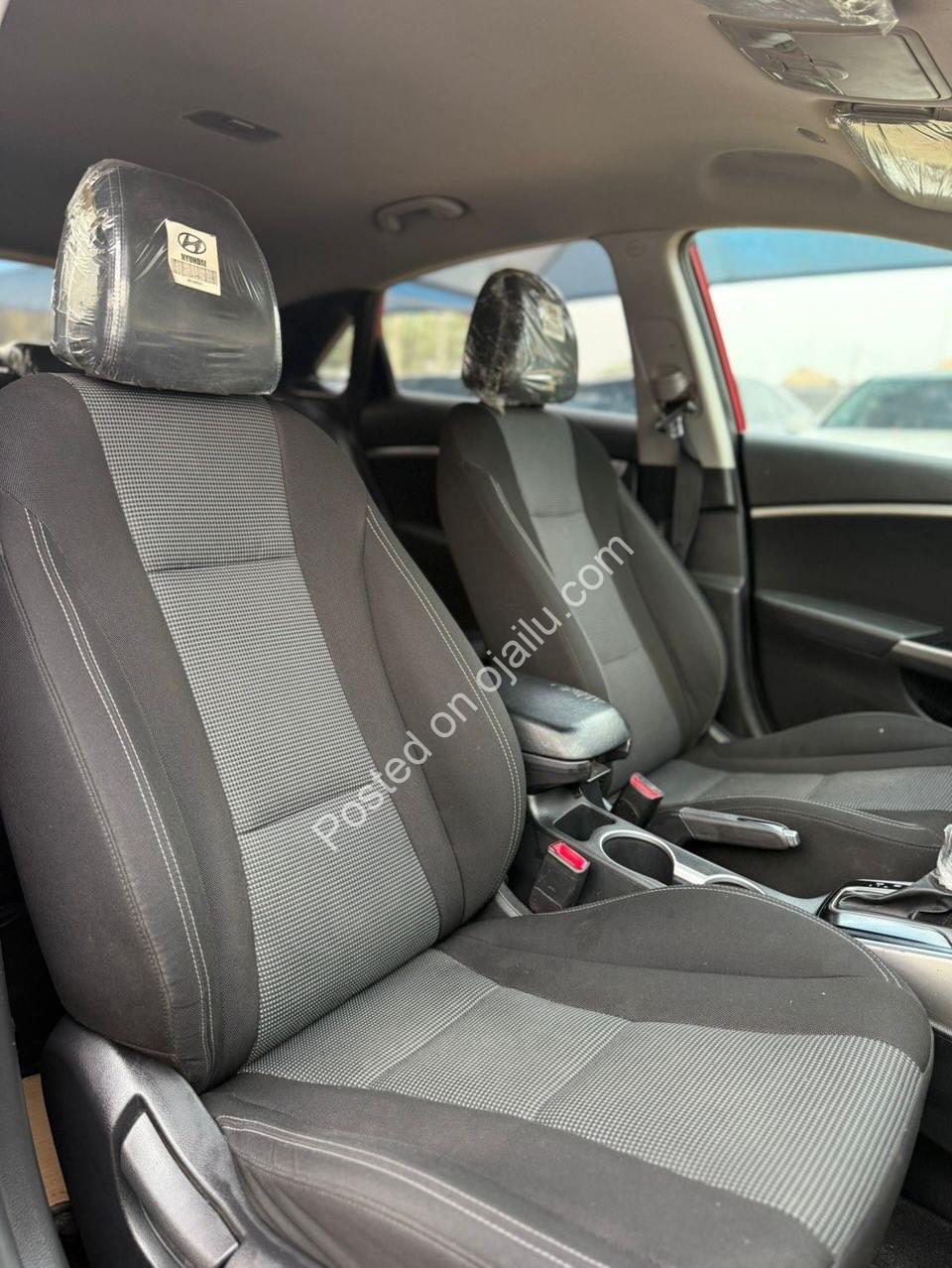 Flawless 2015 Hyundai Elantra GT: 12.5M