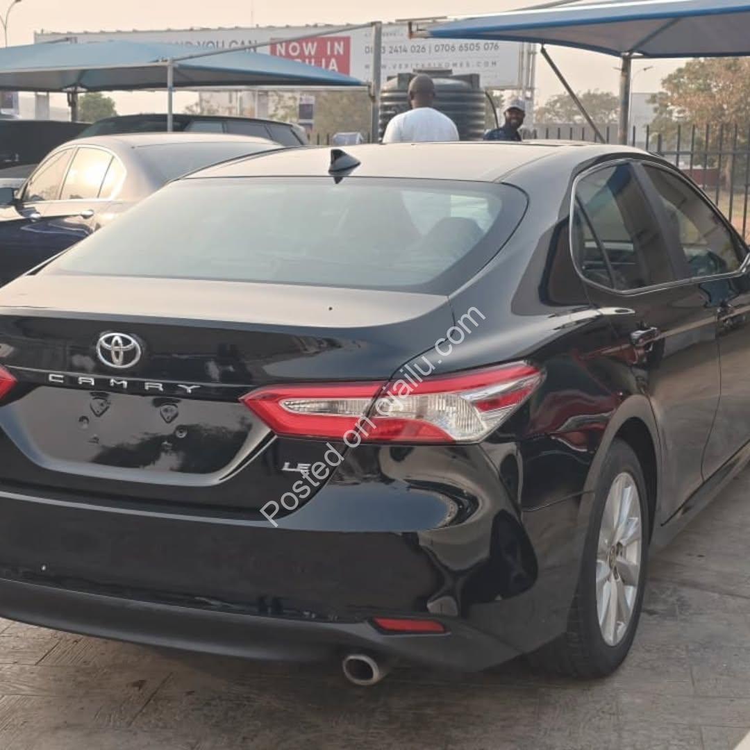 2019 Toyota Camry LE: Super Sharp & Duty Paid