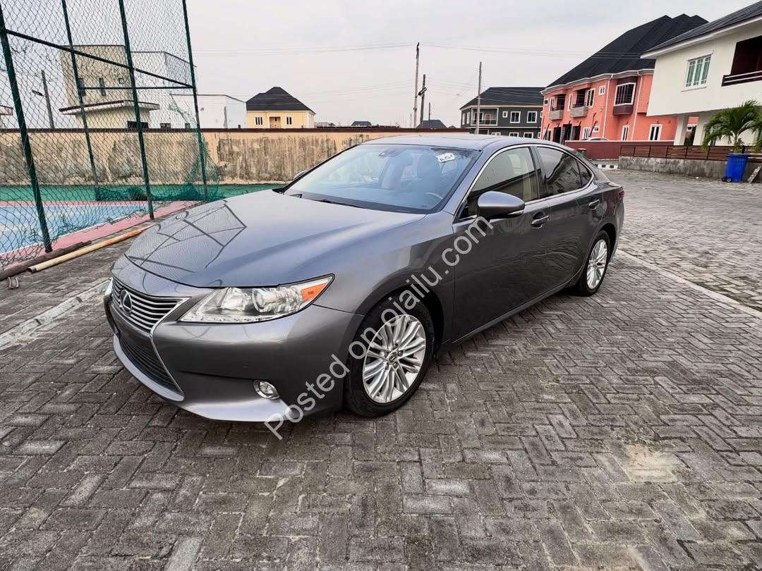 Luxury Loaded 2014 Lexus ES 350