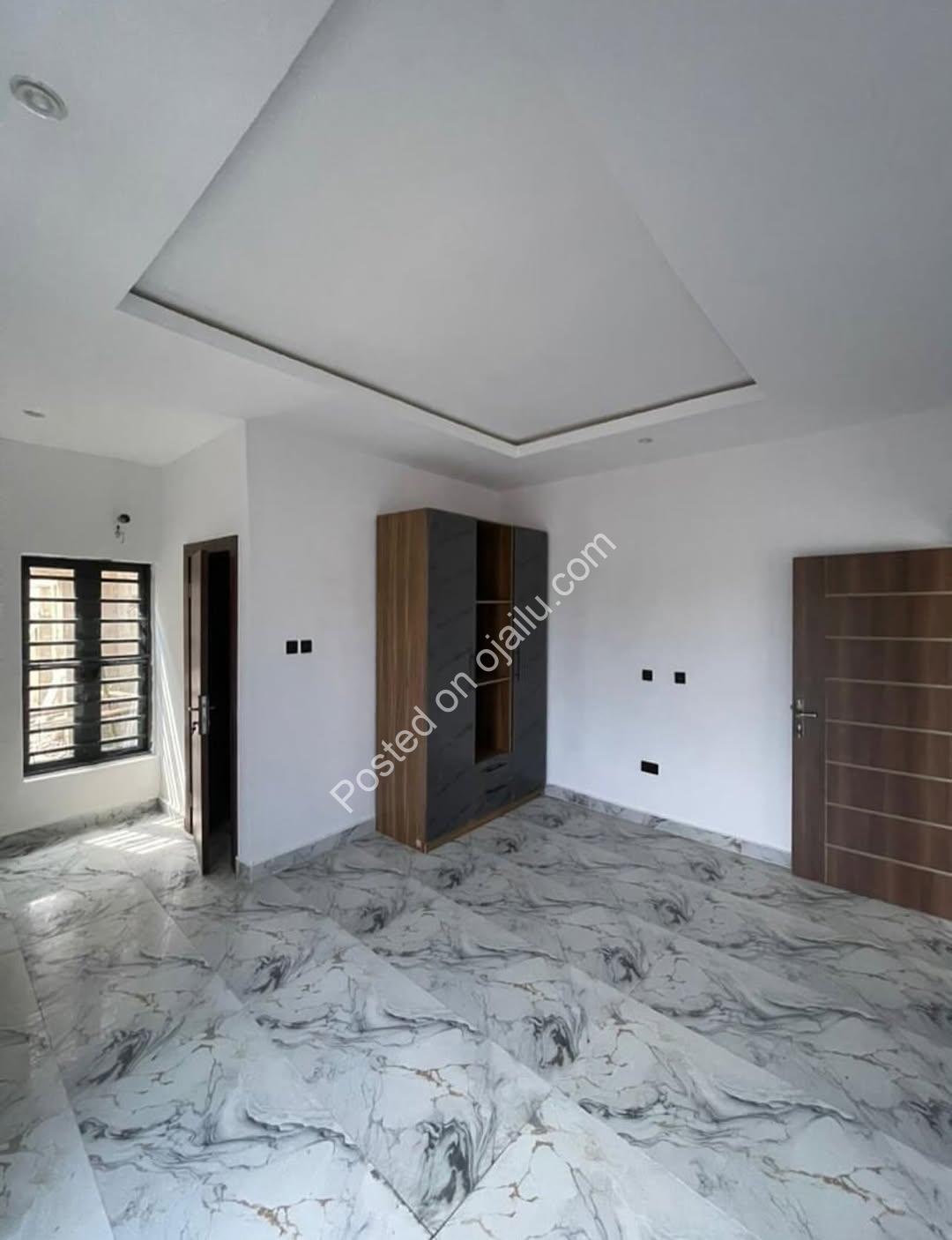 Lekki’s Newest Gem: 4-Bed Duplex with BQ & Stunning Views