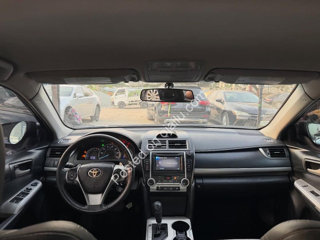 Pristine 2013 Camry SE: Loaded & Duty-Paid