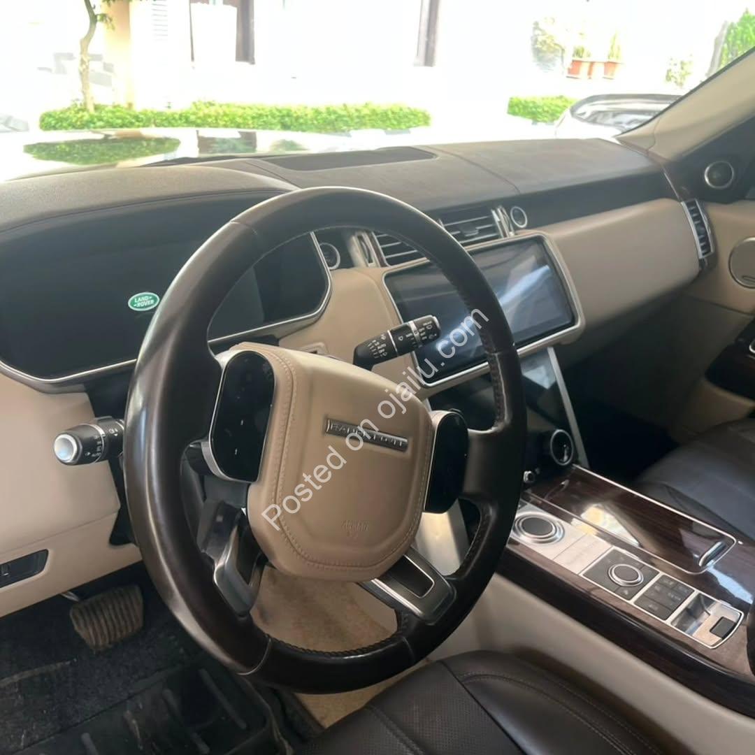 Luxury Redefined: 2016 Range Rover Vogue