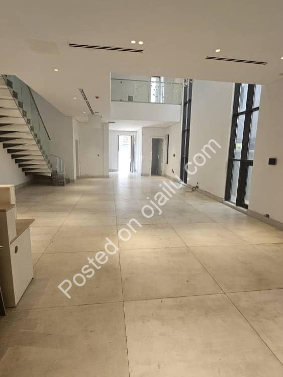 Lavish Oniru 3BR with Resort-Style Amenities