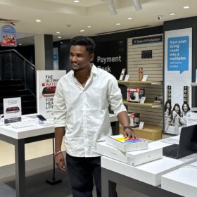 3812936417732093530_img_0