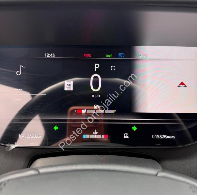 2023 Range Rover Vogue: 15k Miles, Mint & Duty-Paid