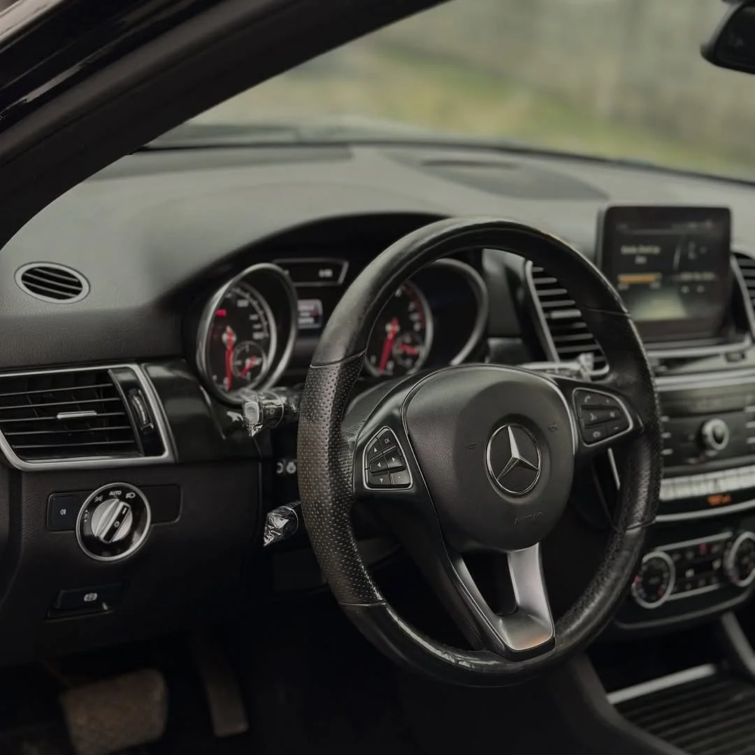 Luxury Awaits: 2016 GLE-350 4MATIC, Low Miles