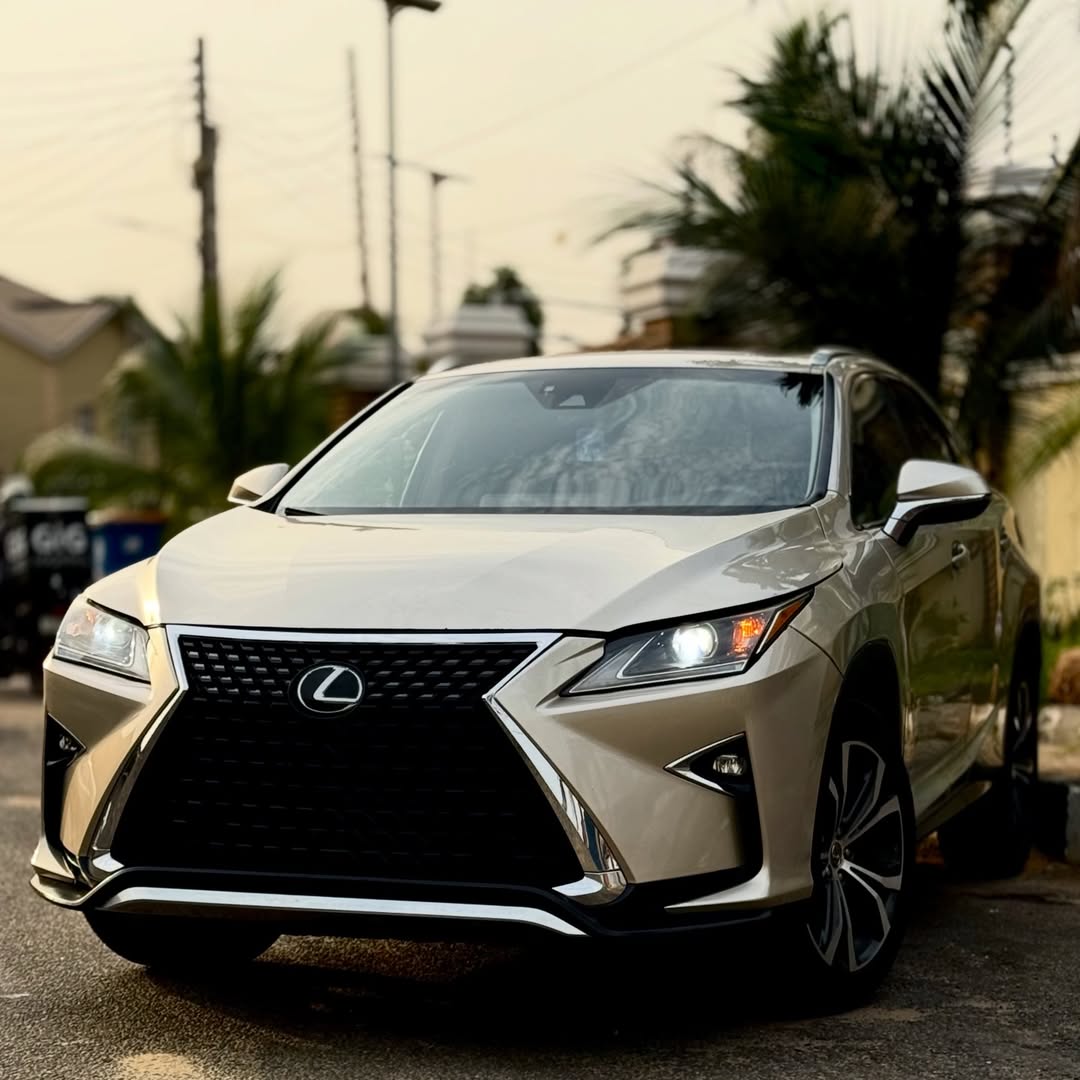2017 Lexus RX350: Luxury SUV, Flawless & Ready