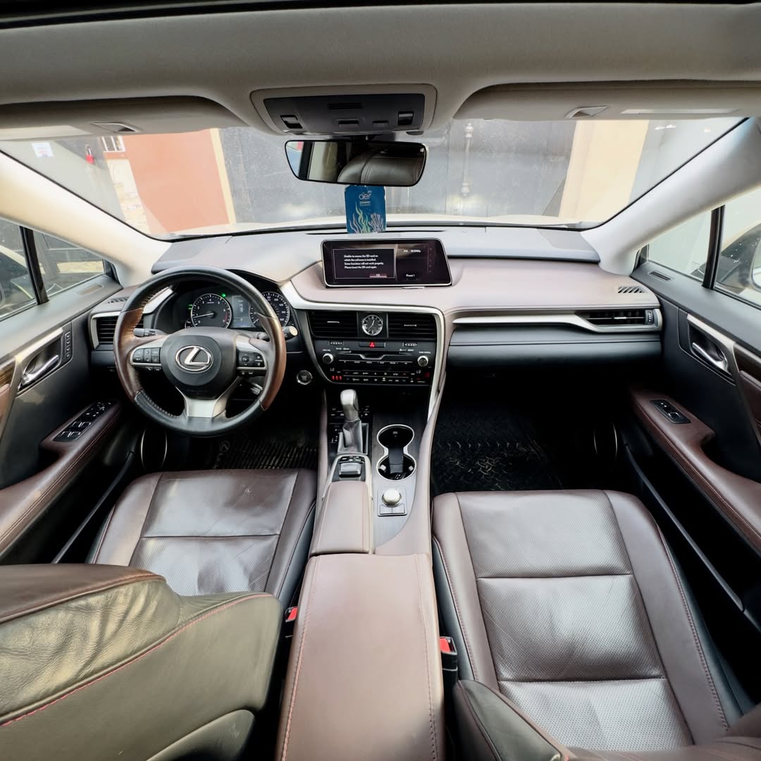 2017 Lexus RX350: Luxury SUV, Flawless & Ready