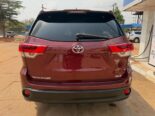 2016 Toyota Highlander XLE: Accident-Free Luxury SUV