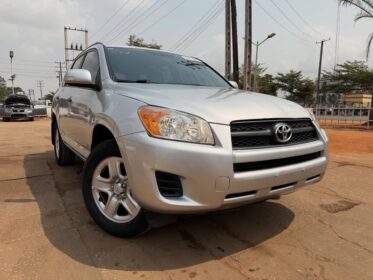 2009 Toyota RAV4: Accident-Free & Ready to Roll