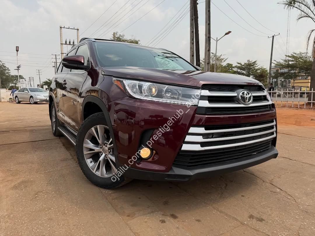 2015 Toyota Highlander XLE: Accident-Free & Ready