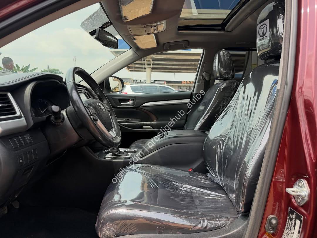 2015 Toyota Highlander XLE: Accident-Free & Ready