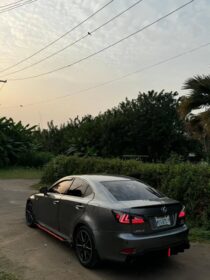 2008 Lexus IS250: Luxury & Reliability