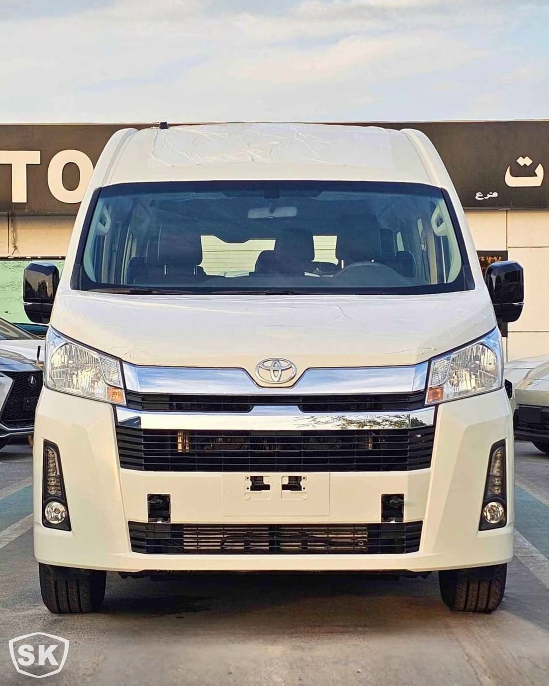 2026 Toyota Hiace: Roomy & Reliable 2.8L Diesel