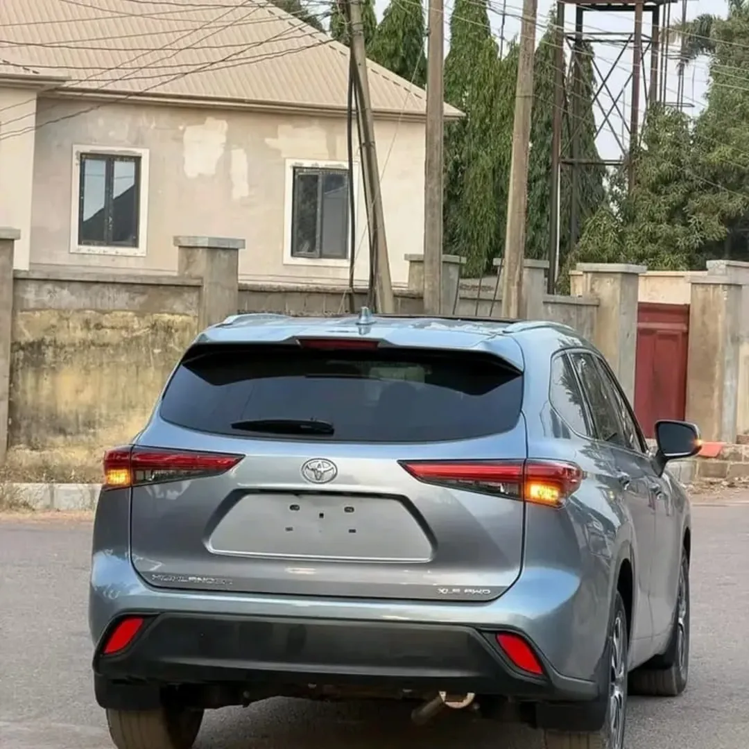 Luxury 2023 Highlander: Your Abuja Status Upgrade