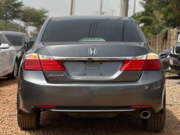 Luxury Honda Accord: Original Custom