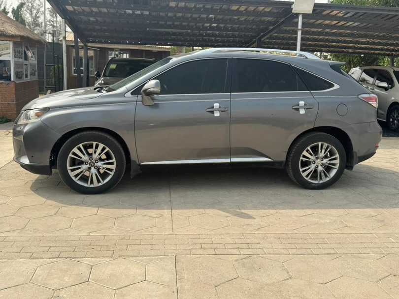Unregistered Lexus RX350: Drive Now, No Stories