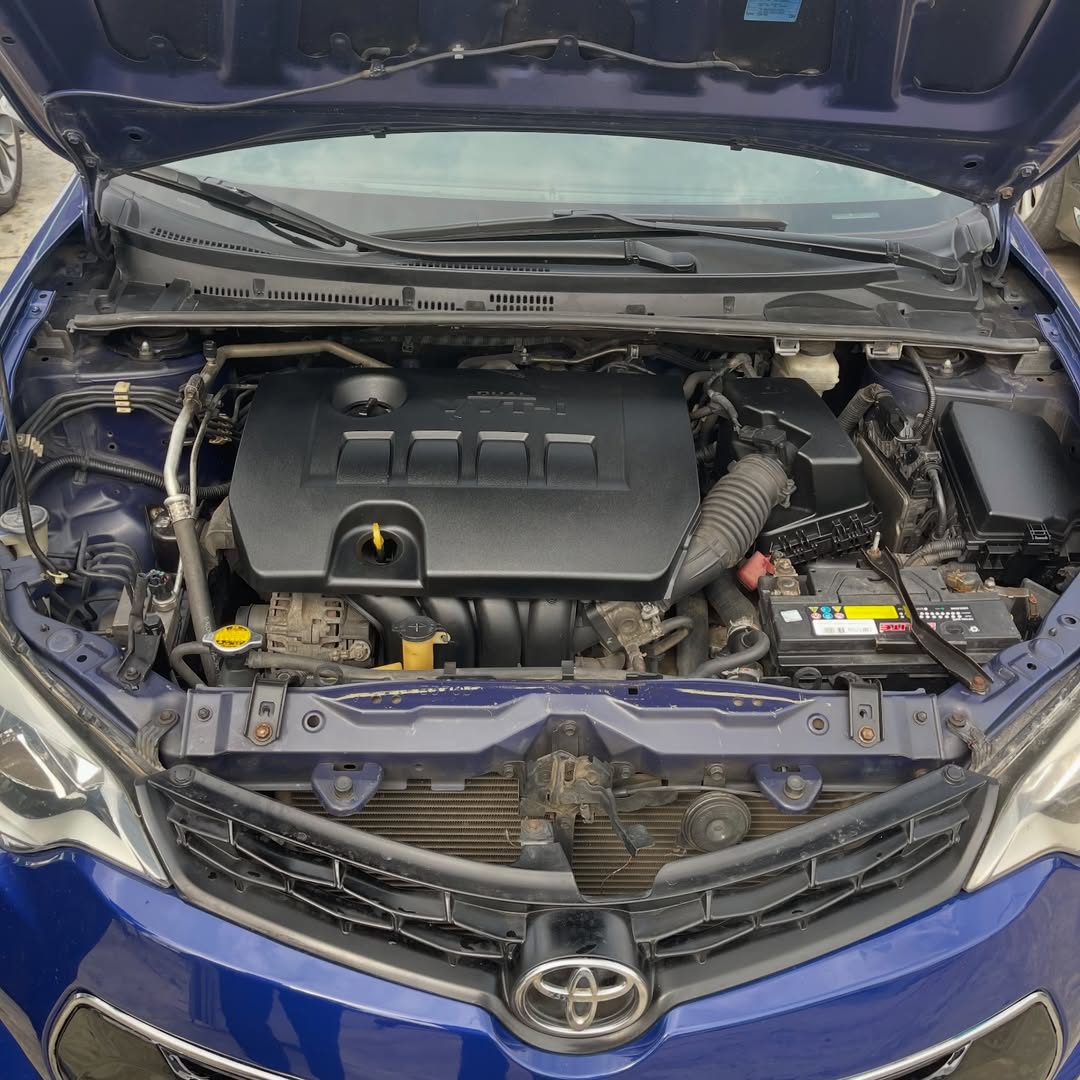 Flawless 2014 Corolla Sport: Clean & Ready