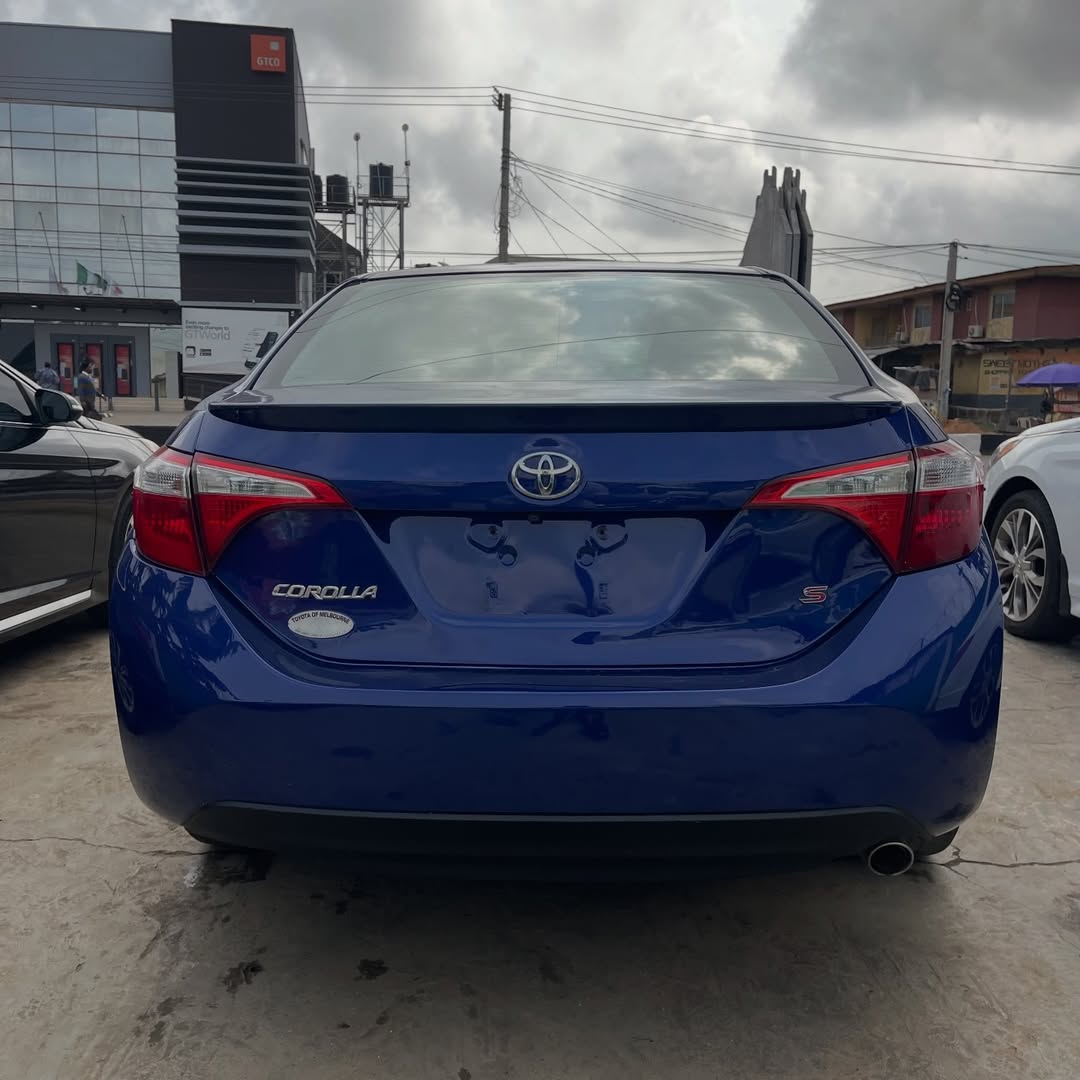Flawless 2014 Corolla Sport: Clean & Ready