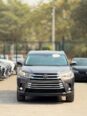 Immaculate 2019 Toyota Highlander: Luxury & Duty-Paid