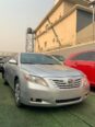 2009 Toyota Camry: Reliable & Affordable Luxury