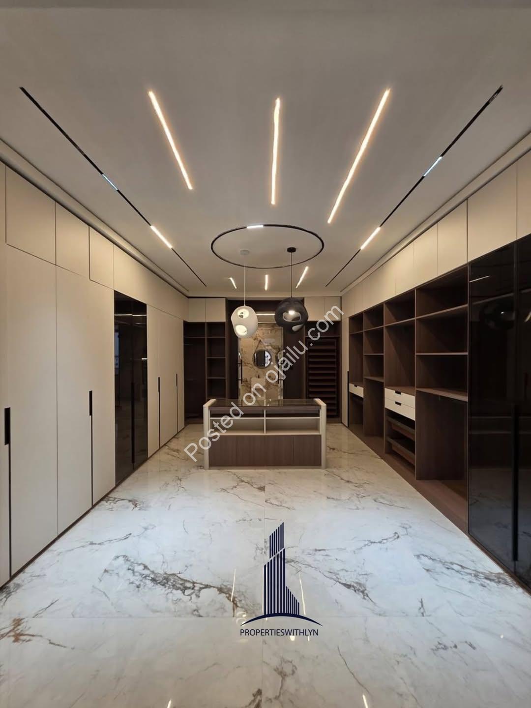 Lekki’s Ultimate 5-Bed Estate with Private Pool & Cinema