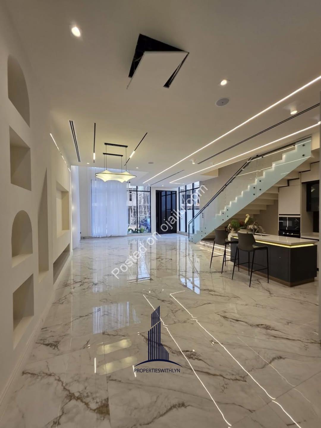 Lekki’s Ultimate 5-Bed Estate with Private Pool & Cinema