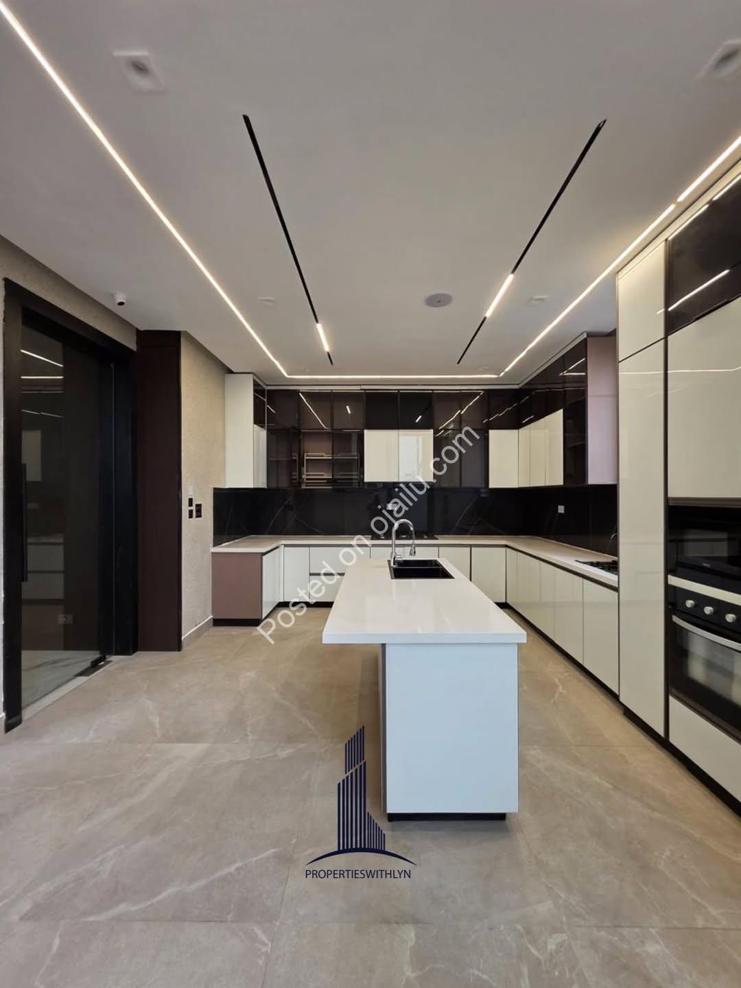 Lekki’s Ultimate 5-Bed Estate with Private Pool & Cinema