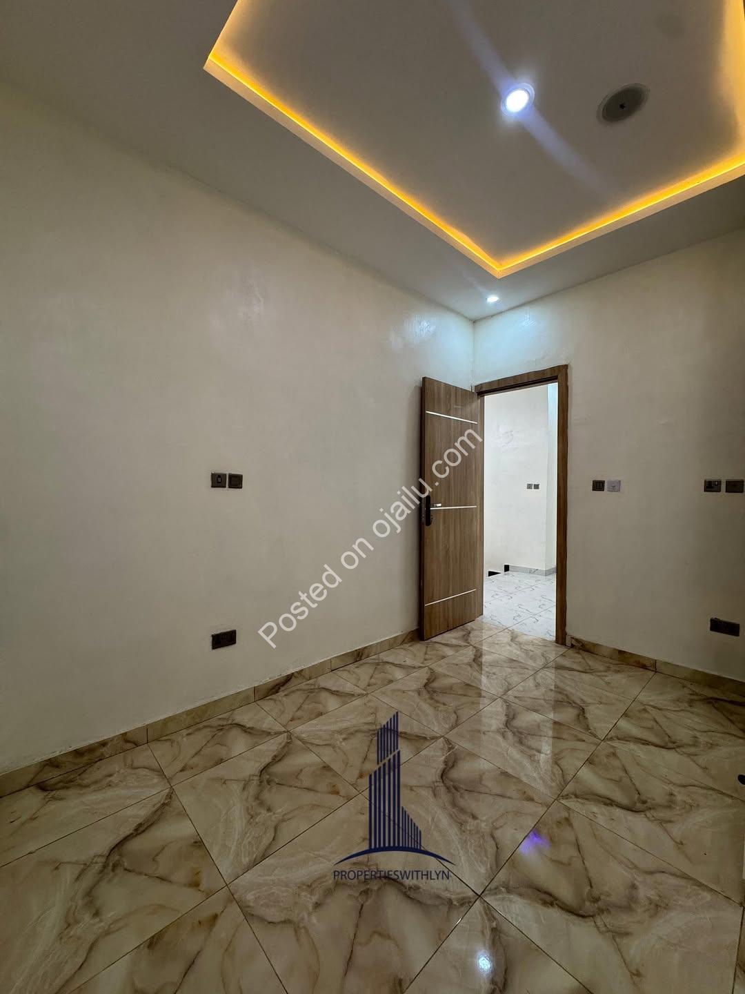 Stunning 3-Bed Duplex with Solar Power & Spacious Quarters in Sangotedo