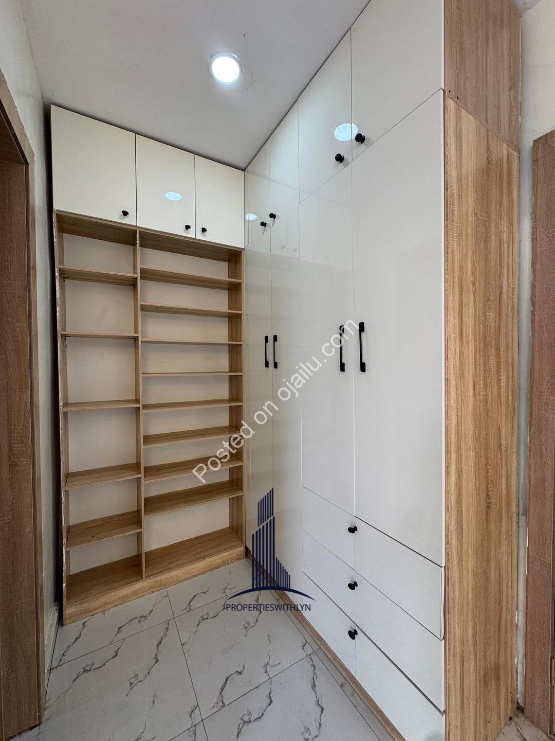 Stunning 3-Bed Duplex with Solar Power & Spacious Quarters in Sangotedo