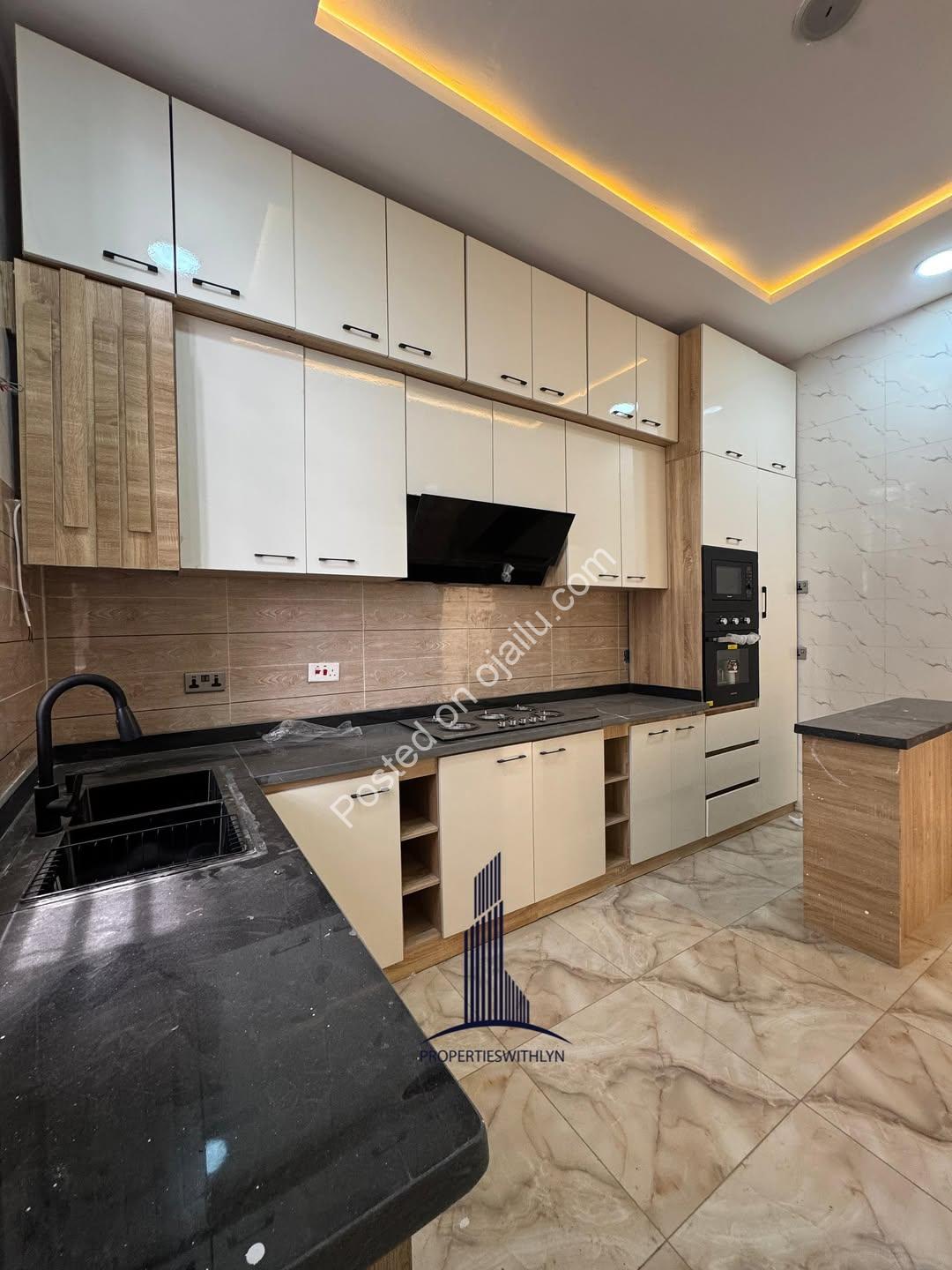 Stunning 3-Bed Duplex with Solar Power & Spacious Quarters in Sangotedo