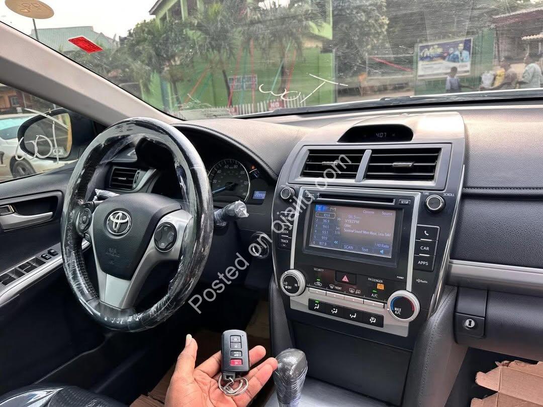 2012 Toyota Camry Sport: V6 Power, Accident-Free & Free Tracker