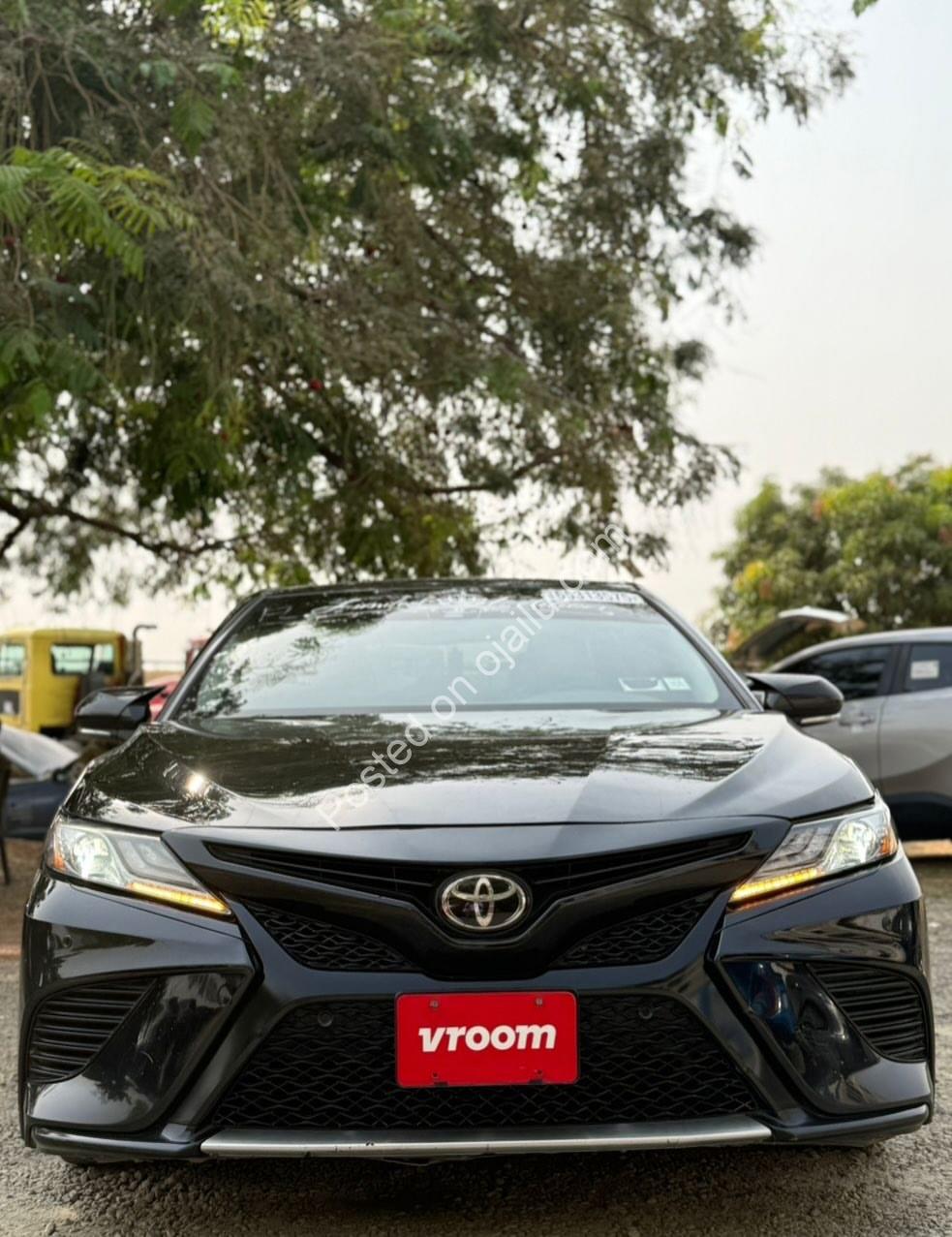 2018 Camry XSE: TRD Kits, Panoramic Roof, Keyless