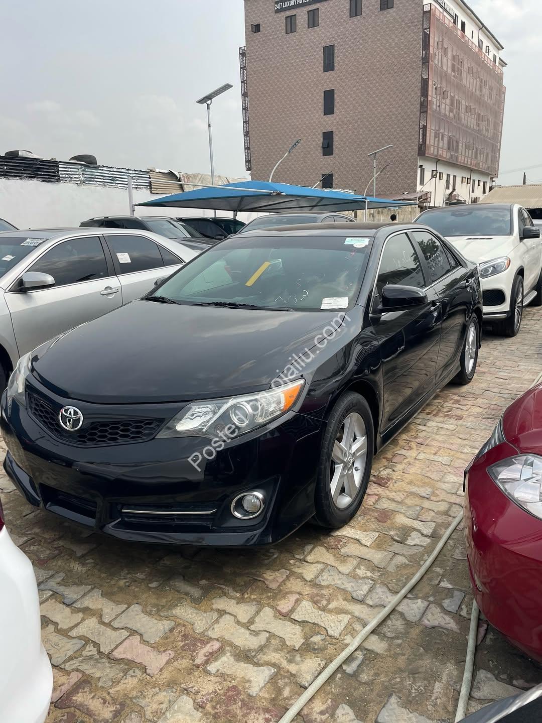 2013 Camry Sport: Luxury Tech, 14.5M Naira