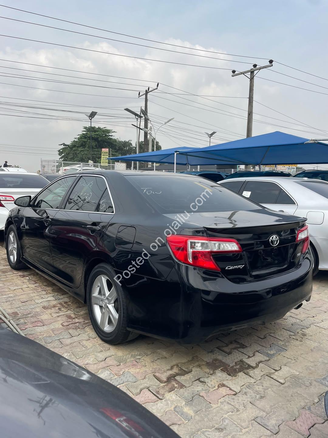 2013 Camry Sport: Luxury Tech, 14.5M Naira