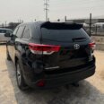 Luxury SUV Deal: 2016 Toyota Highlander XLE AWD