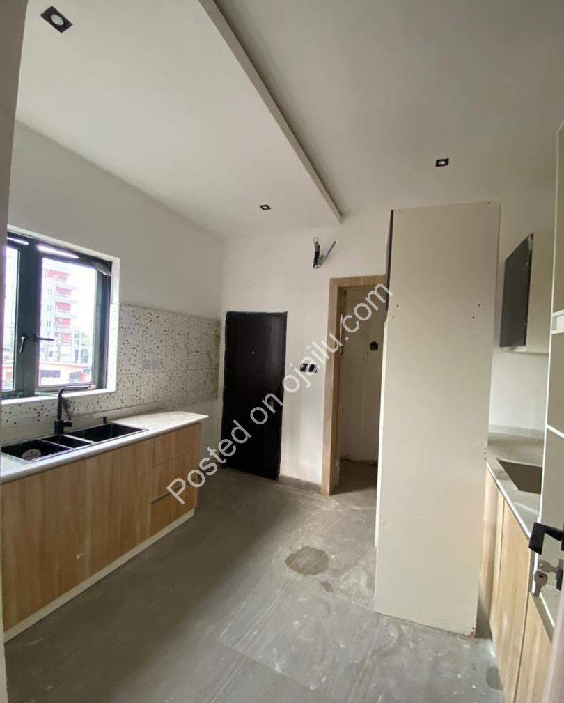 Ikate’s Finest: 2-Bed Ensuite Haven, 250M