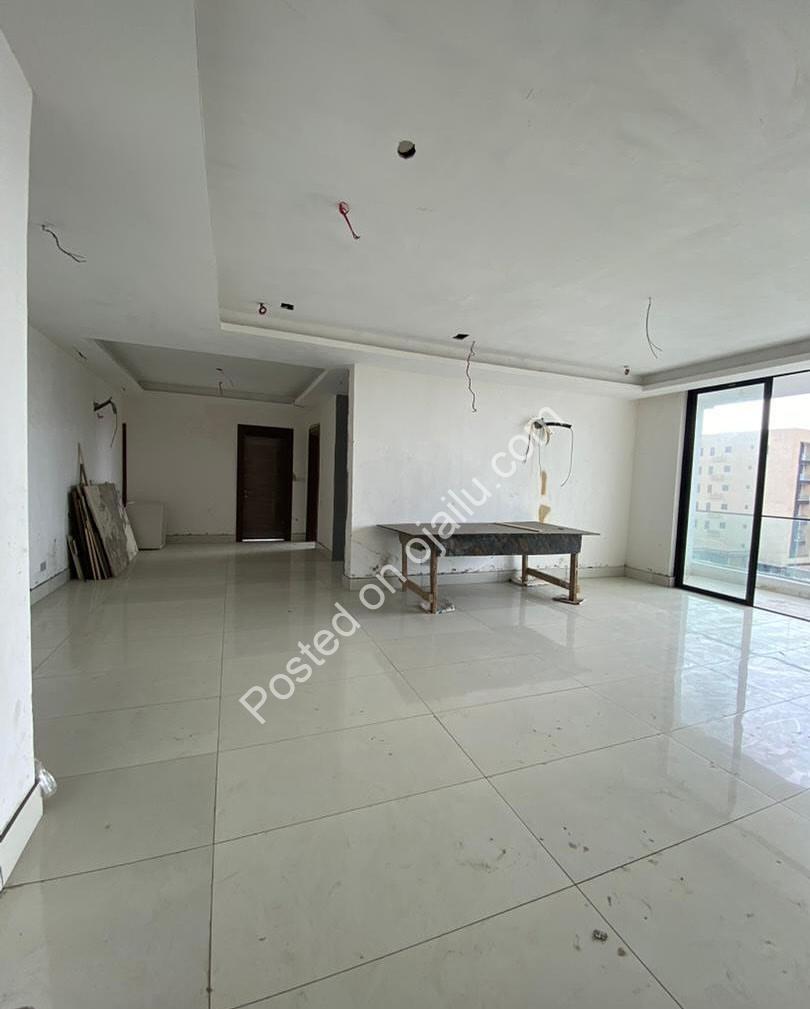 Lekki’s Finest: 2-Bed Ensuite Haven for Sale